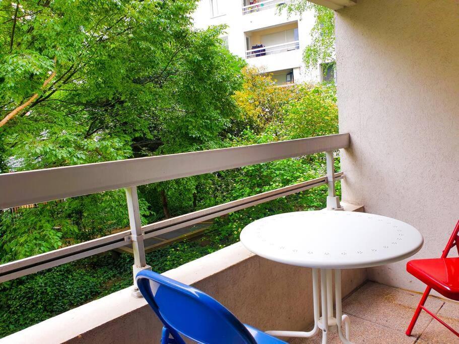 "Le Verlaine" T2 Au Coeur De L'Agglomeration Lyonnaise Villeurbanne Luaran gambar